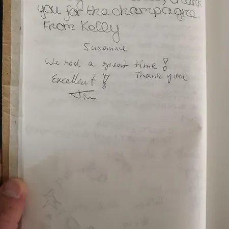 Groom - Jacuzzi & Champagne Épernay