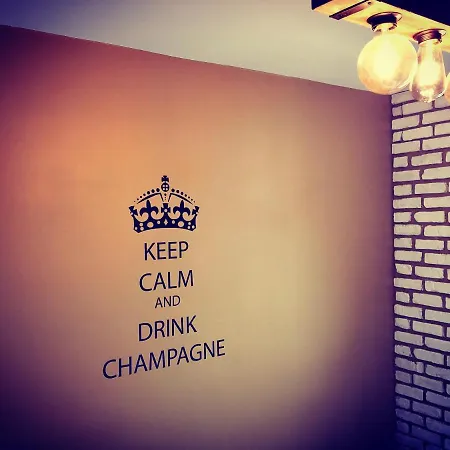 아파트 Groom - Jacuzzi & Champagne *