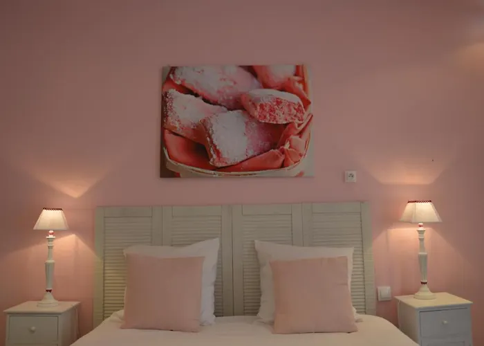 Groom - Jacuzzi & Champagne Apartman