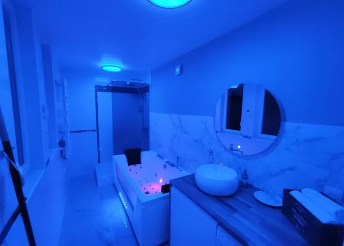 Groom - Jacuzzi & Champagne Épernay