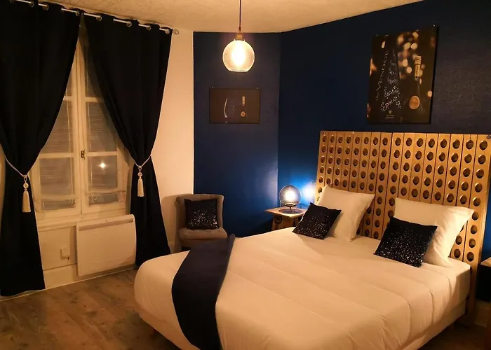 Groom - Jacuzzi & Champagne *